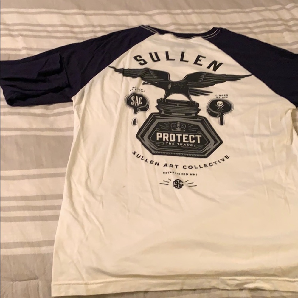 Sullen 3/4 raglan tshirt